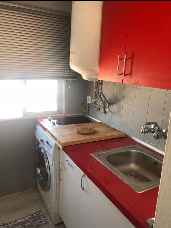 Apartamento 1 Dormitorio Y Salon Con Sofa Cama Bien Comunicado Con El Centro Sevilla Exterior foto