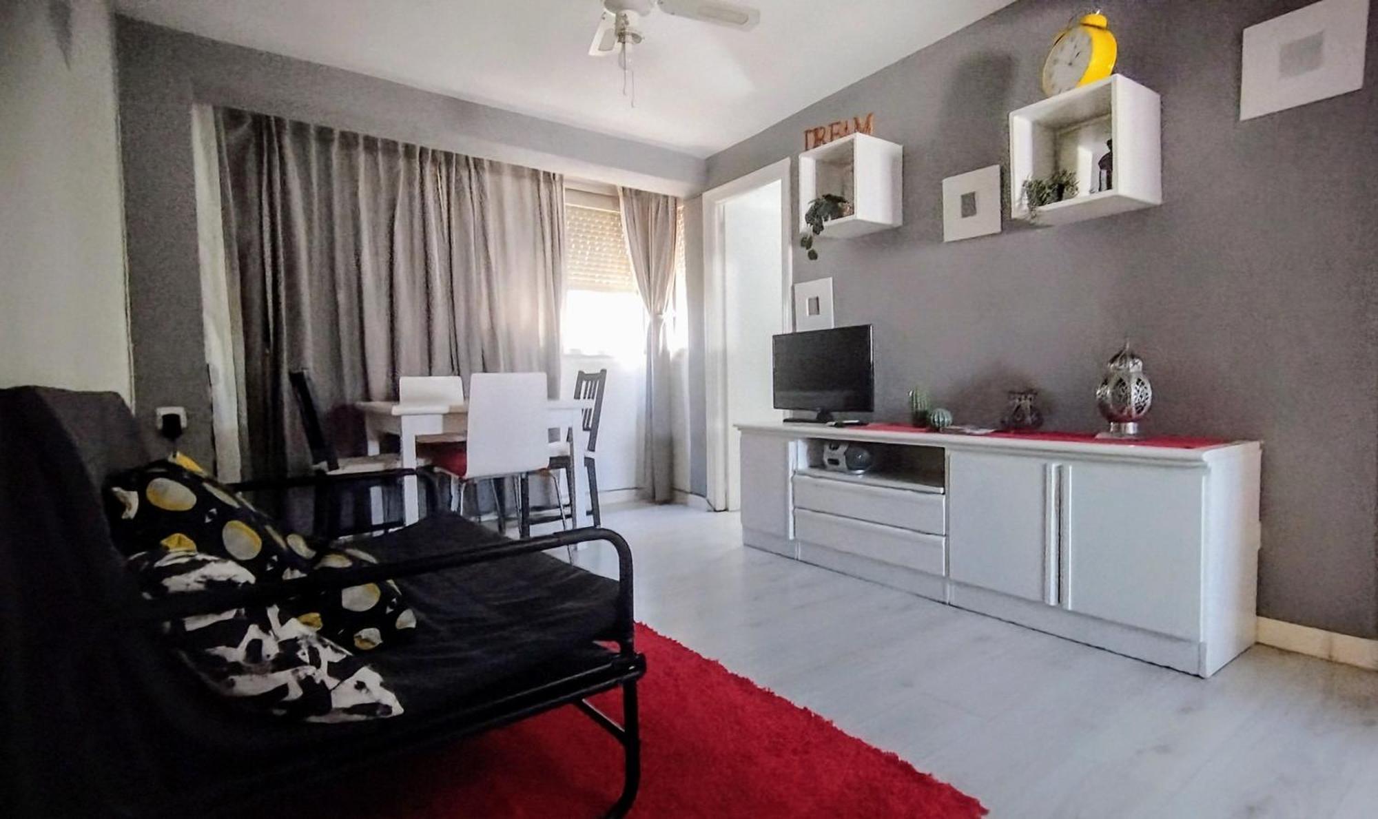 Apartamento 1 Dormitorio Y Salon Con Sofa Cama Bien Comunicado Con El Centro Sevilla Exterior foto